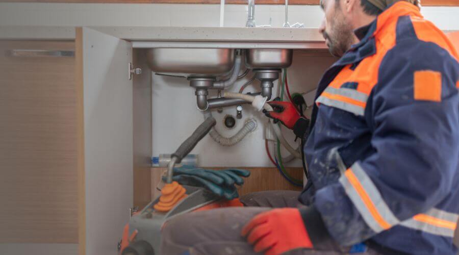 Professional tankless water heater installation services in Lone Wolf, OK